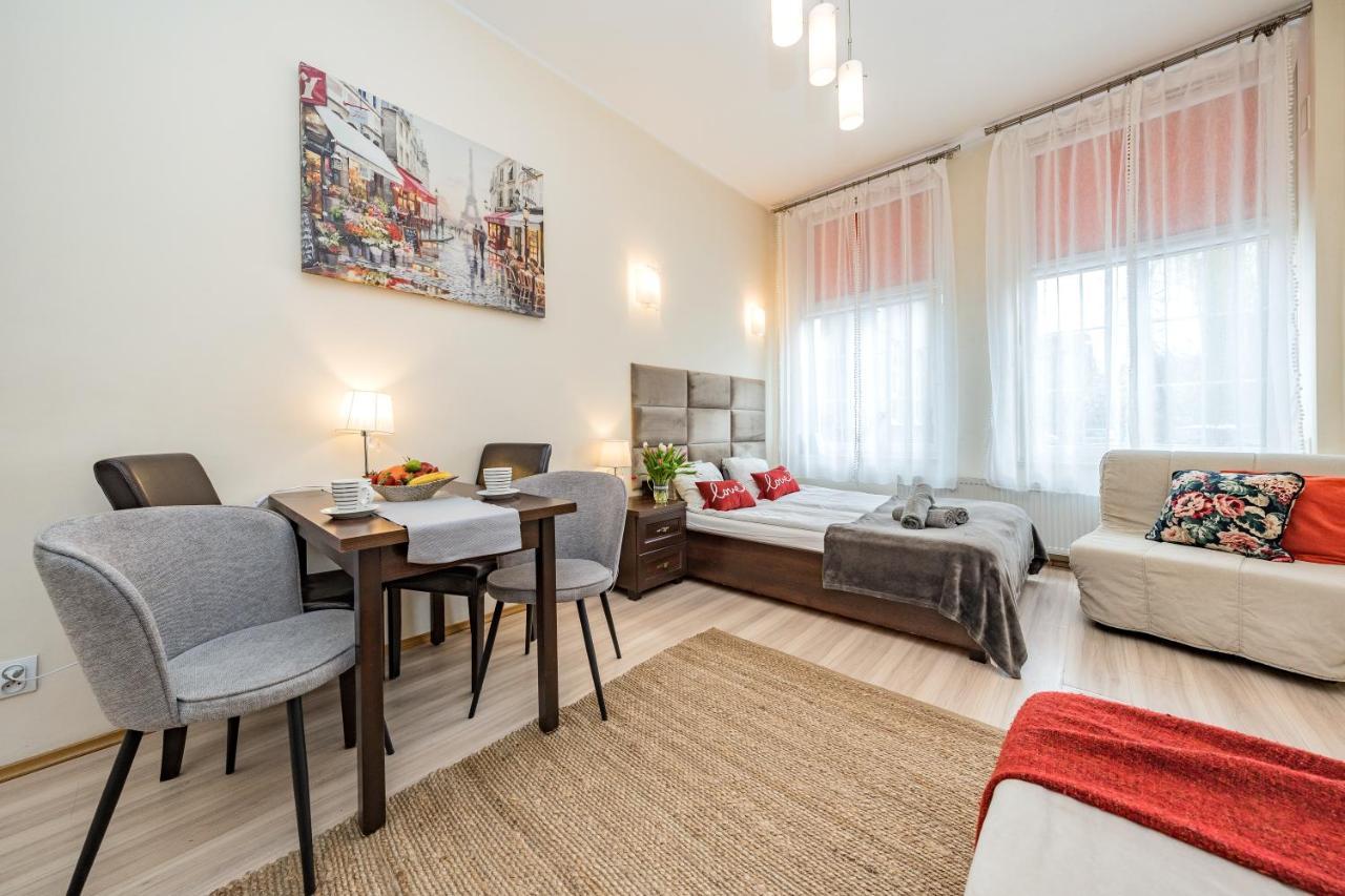 Apartamenty Przytulne Starowka Old Town Ogarna กดัญสก์ ภายนอก รูปภาพ