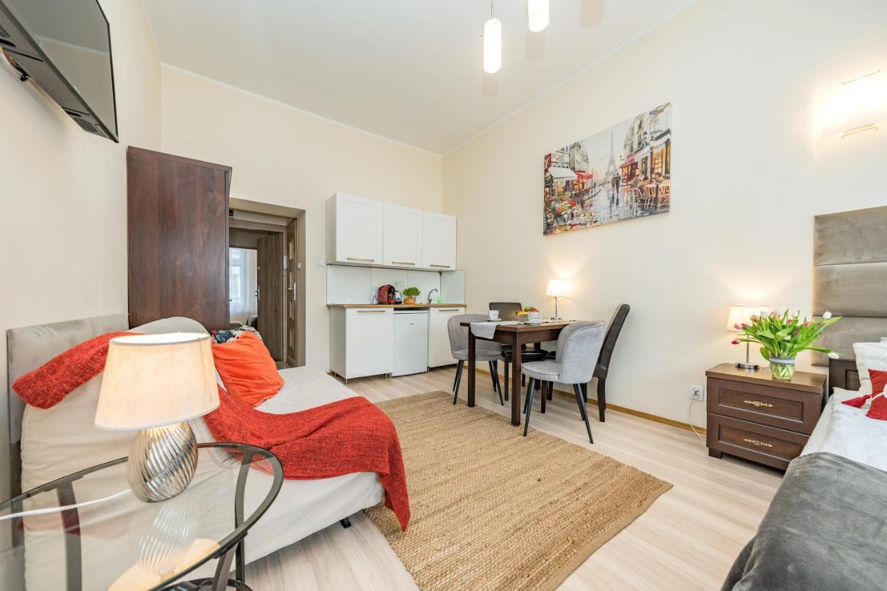Apartamenty Przytulne Starowka Old Town Ogarna กดัญสก์ ภายนอก รูปภาพ