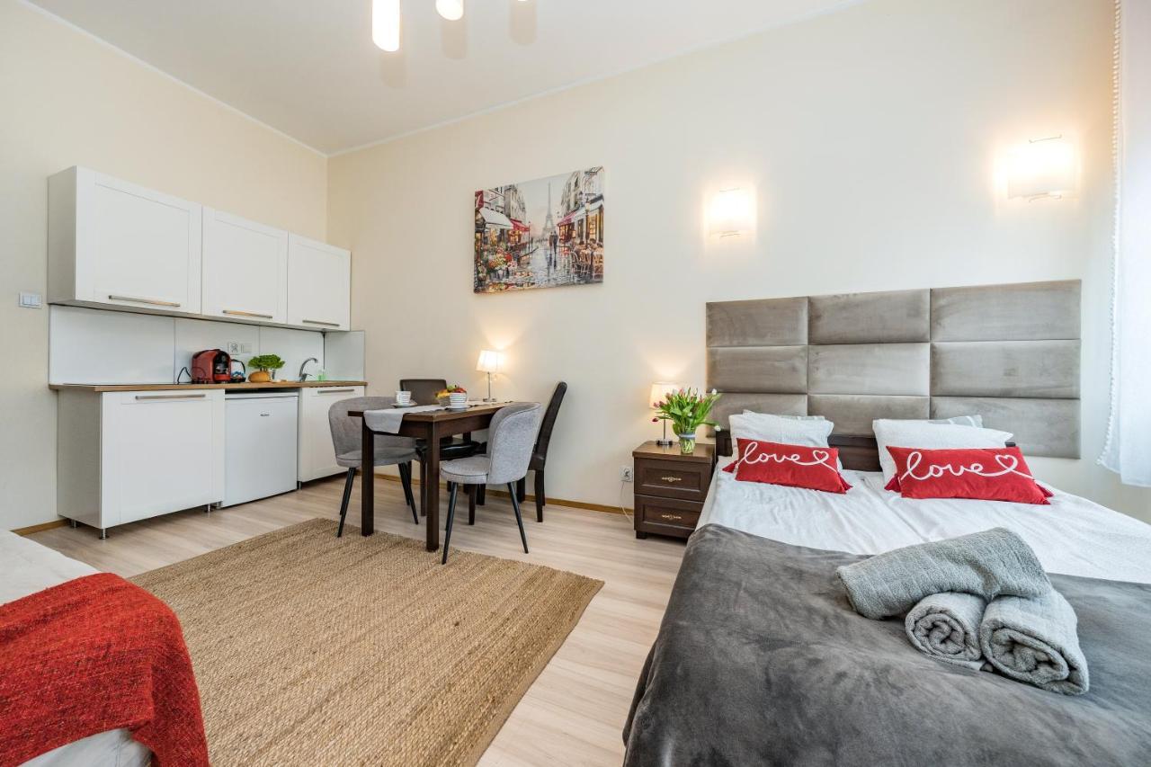 Apartamenty Przytulne Starowka Old Town Ogarna กดัญสก์ ภายนอก รูปภาพ